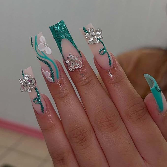 Long French Press on Nails Square Fake Nails Swirl Nails Tips Full Cover Breen False Nails for Women and Girls 24Pcs