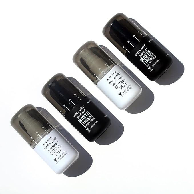wet n wild Photo Focus Setting Mist, Up to 24HR Wear, Lightweight & Nourishing Aloe Formula Suitable for All Skin Types, Cruelty-Free & Vegan - Matte Appeal-FemmiqueWomen