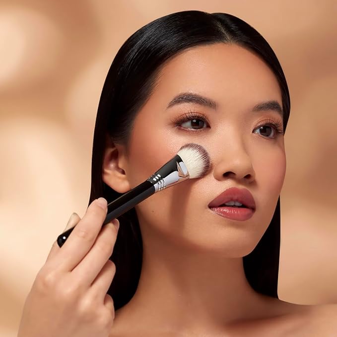 Sigma Beauty F08 Precision Powder Brush-FemmiqueWomen