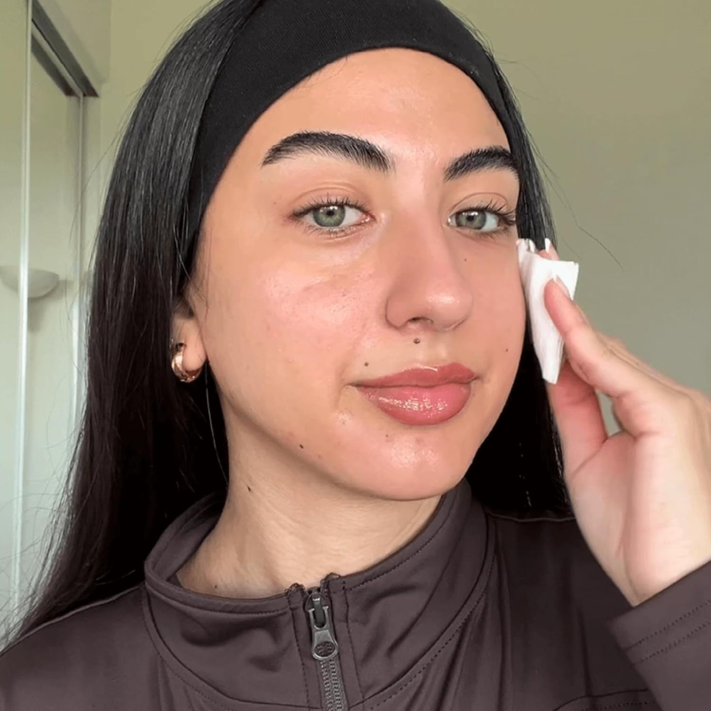 Rodan + Fields Redefine Pore Minimizing Toner | 4.2 fl oz | Deep Exfoliating Cleanser | Visibly Reduces Blackheads | Formulated with Fruit Acids-FemmiqueWomen