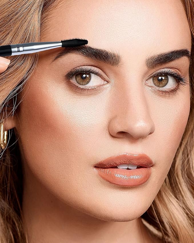 EIGSHOW Dual-Ended Precision Eyebrow Brush and Comb for Eyeliner Lining, Sculpting Brows, Professional Eye Makeup Tools (D109)-FemmiqueWomen