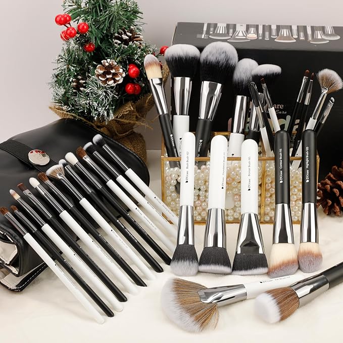 DUcare Professional Makeup Brushes 31Pcs Panda Series Makeup Brush Set Kabuki Foundation Blending Face Powder Blush Concealers Eye Shadows With Leather Case Organizer-FemmiqueWomen