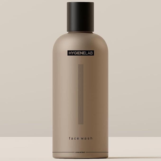 Face Wash – EWG Verified, Gentle & Hydrating Cleanser with Aloe, Niacinamide & Vitamin C, Removes Dirt Without Stripping Skin (5 fl oz)-FemmiqueWomen