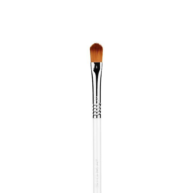 Sigma Beauty S20 Eye Cream Skincare Brush – Skincare Tool for Applying Skincare Products to Face and Skin, Gentle Eye Cream Brush Applicator for Eye Creams and Eye Makeup Primer (1 Pc)-FemmiqueWomen