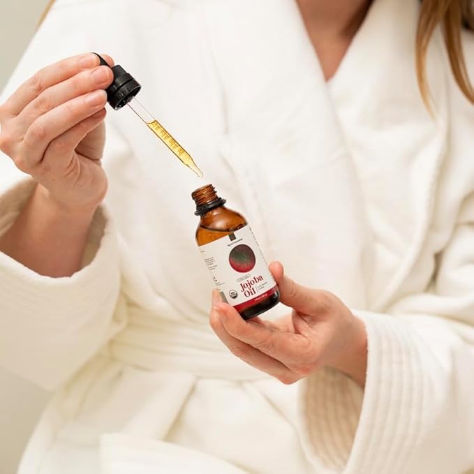 Organic Jojoba Oil, Cold Pressed Jojoba Oil for Face, Skin Care, and Hair Care, USDA Certified Organic 100% Pure, Hexane Free, 4 Fl Oz.-FemmiqueWomen