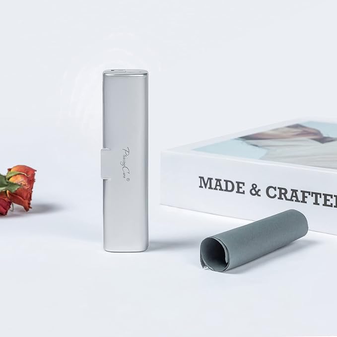 Natural Oil Blotting Paper Roll, Refillable Compact Dispenser No Shine Sheets, Absorb Excess Shine on Face or Scalp Instantly, Men and Women Facial Skin Care or Make Up Must Have (Bamboo Charcoal)-FemmiqueWomen