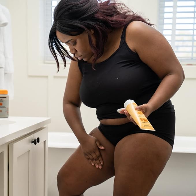 Guam Classic Strengthening Gel Mud Cream against Cellulite With Tourmaline and Far Infrared Rays (FIR Formula), After Care for Body Wraps to Prolong the Effect, 200 ML-FemmiqueWomen