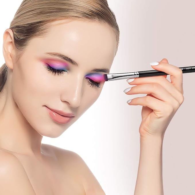 Eyeshadow Smudge Brush, EIGSHOW Short Shader Precision Makeup Brush High-End for Creasing & Cat Eye Makeup, Premium Quality, Cruelty-Free (E806)-FemmiqueWomen