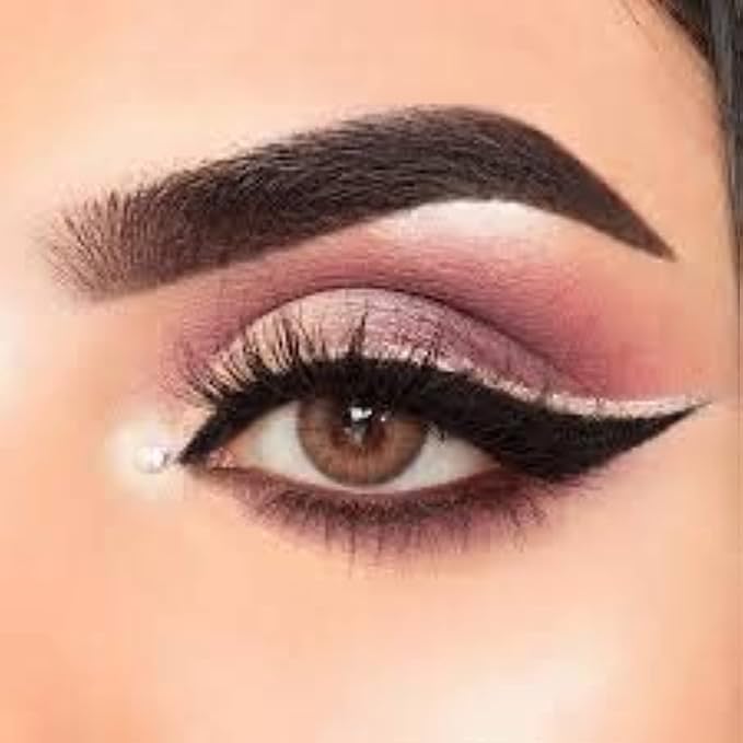 18F TALKIN’ FLIRTY ARTISTRY PALETTE-FemmiqueWomen