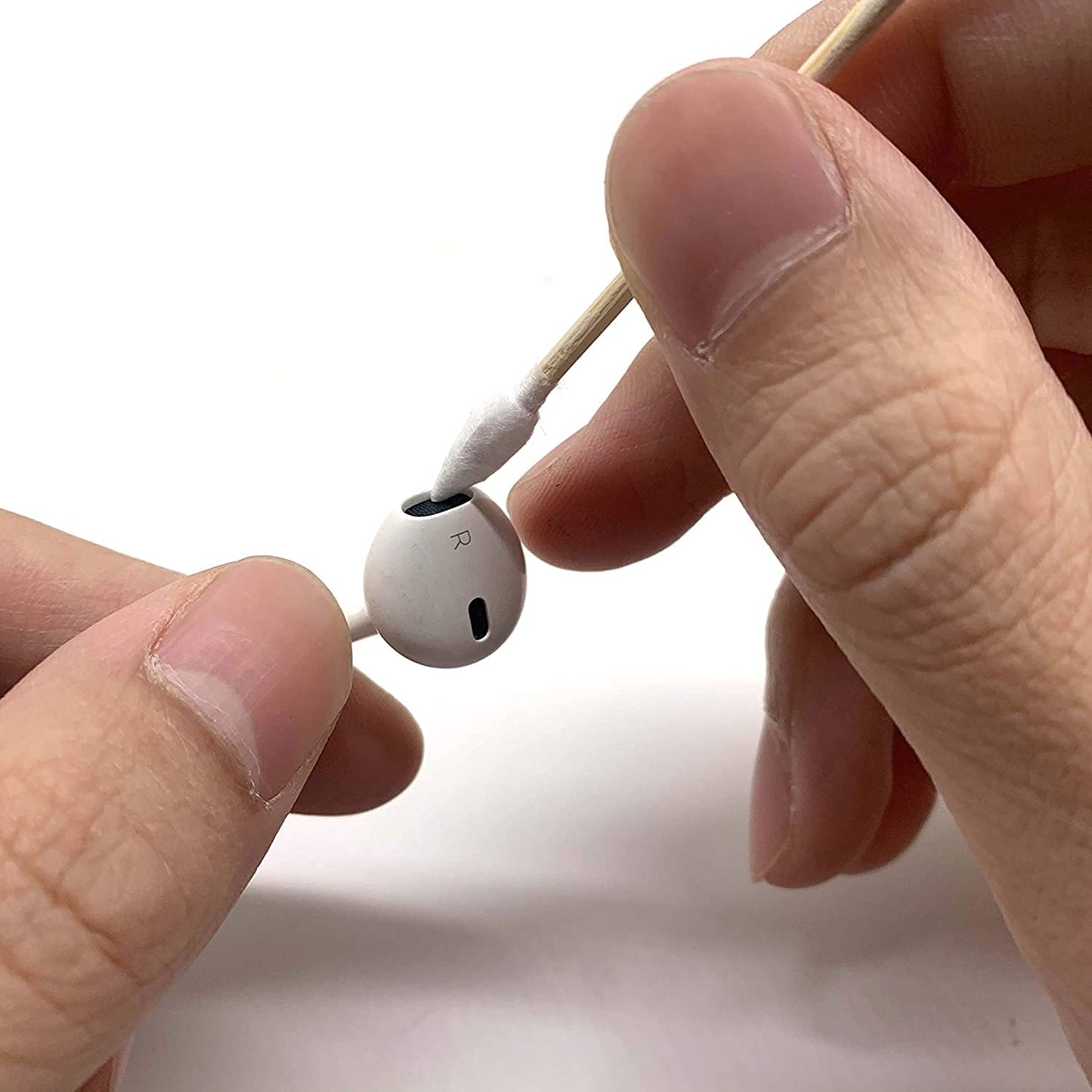 2000pcs Precision Tip Cotton Swabs for Makeup, Bamboo Sticks and Double Pointed-FemmiqueWomen