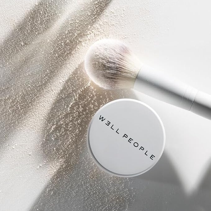 Well People Powder Complexion Brush, Soft & Fluffy Face Makeup Brush For Evenly Applying Loose Powder, Great For Large Areas, Cruelty-free Bristles-FemmiqueWomen