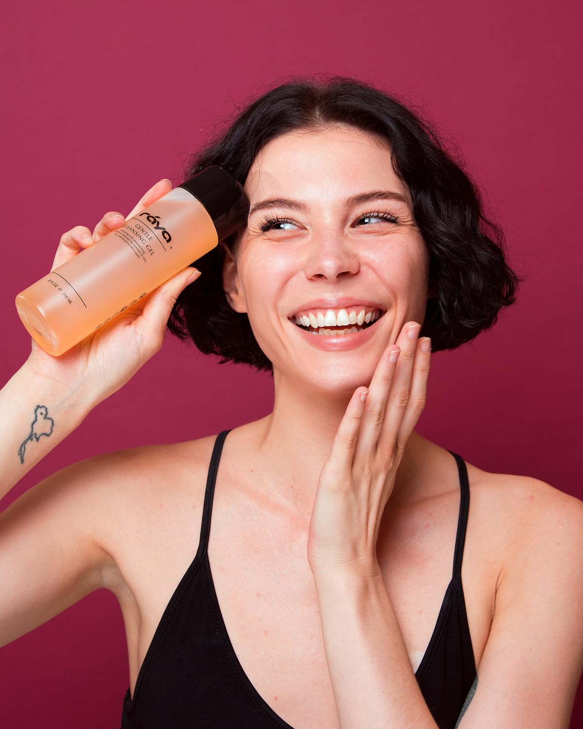 Raya Gentle Facial Cleansing Gel 16 oz (104) | Softening and Moisturizing Botanical Cleanser for Dry and Sensitive Skin| Helps Hydrate Smooth Complexion-FemmiqueWomen