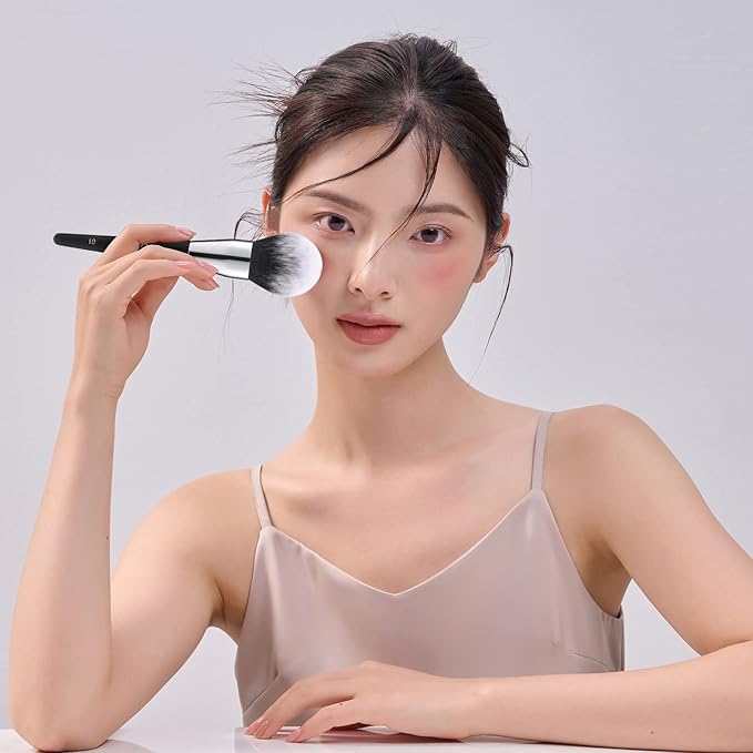 DUcare Makeup Brushes with Case 10Pcs Travel Makeup Brushset Women Gift Premium Synthetic Kabuki Foundation Blending Brush Face Powder Blush Concealers Eye Shadows with bag-FemmiqueWomen