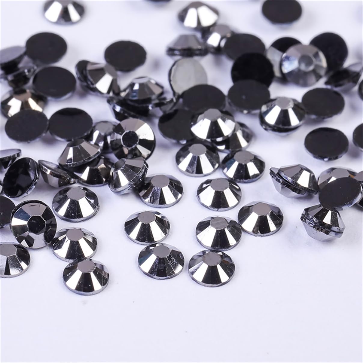 3000 Pieces SS6 2mm Flatback Rhinestones Clear Glass Round Gems Crystals for Nail Art DIY Crafts Clothes Shoes Bags （Mineral Gray）-FemmiqueWomen