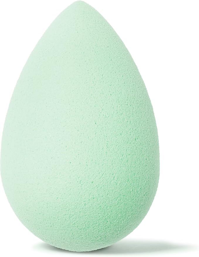 Beautyblender® | Mint Beauty Blender Makeup Sponge, Super-Soft Foam Easily Blends Foundations, Powders & Creams, Made in USA, Reusable, Washable, Streak Free Application, Vegan, Cruelty Free-FemmiqueWomen