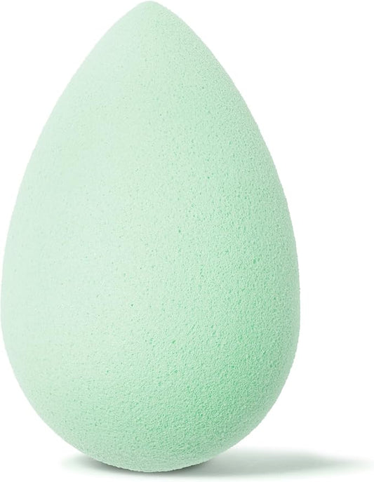 Beautyblender® | Mint Beauty Blender Makeup Sponge, Super-Soft Foam Easily Blends Foundations, Powders & Creams, Made in USA, Reusable, Washable, Streak Free Application, Vegan, Cruelty Free-FemmiqueWomen