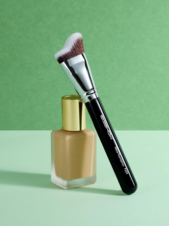 EIGSHOW Foundation Brush with Wave Shaped Head for Liquid, Cream, Powder Blending Cheekbones Jawline, Large Premium Dense Synthetic Bristles (F659)-FemmiqueWomen