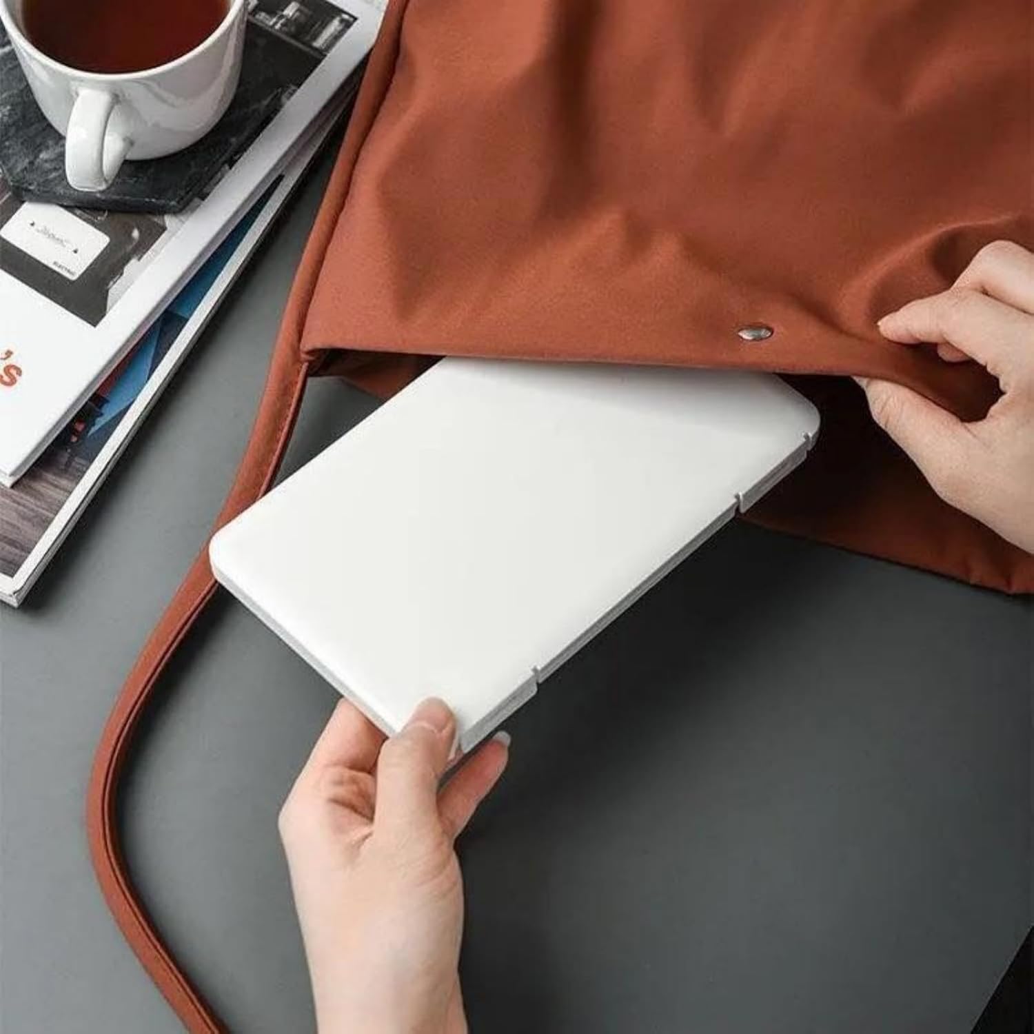 Masks Organizer, False Eyelashes Storage Box Portable,Face Masks Plastic Case Storage Box (White)-FemmiqueWomen