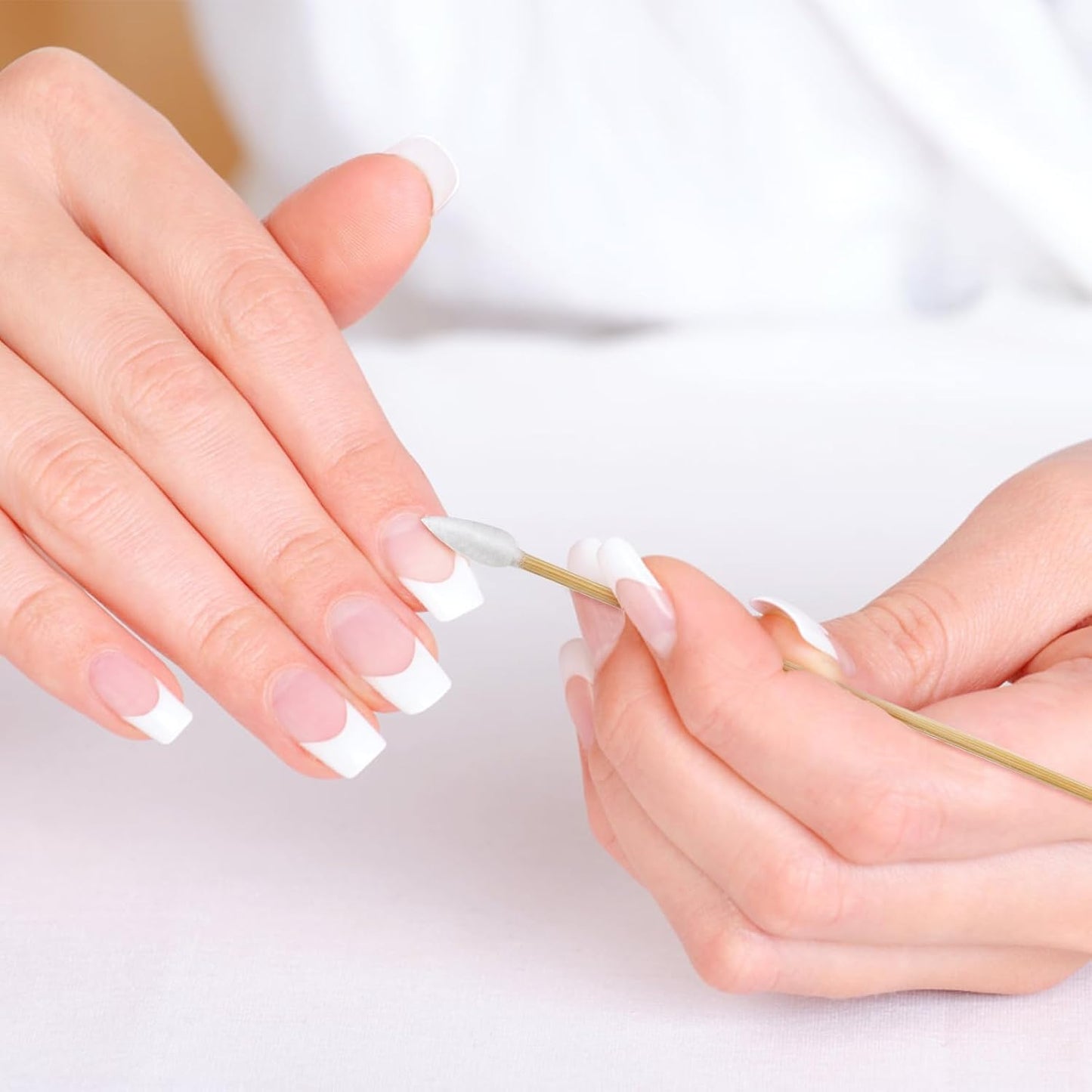 200 PCS 6-Inch Precision Gun Cleaning Swabs - Lint-Free Bamboo-Handle Cotton Swabs for Gun Cleaning, Makeup & Electronics-FemmiqueWomen