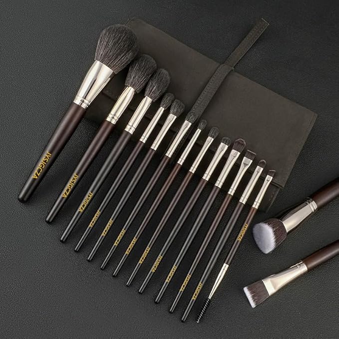 Professional makeup brush set with makeup bag. Includes Brushes for Contouring, Highlighting, Eyeshadow, Foundation & More. 15 Pcs Wool makeup brush-FemmiqueWomen