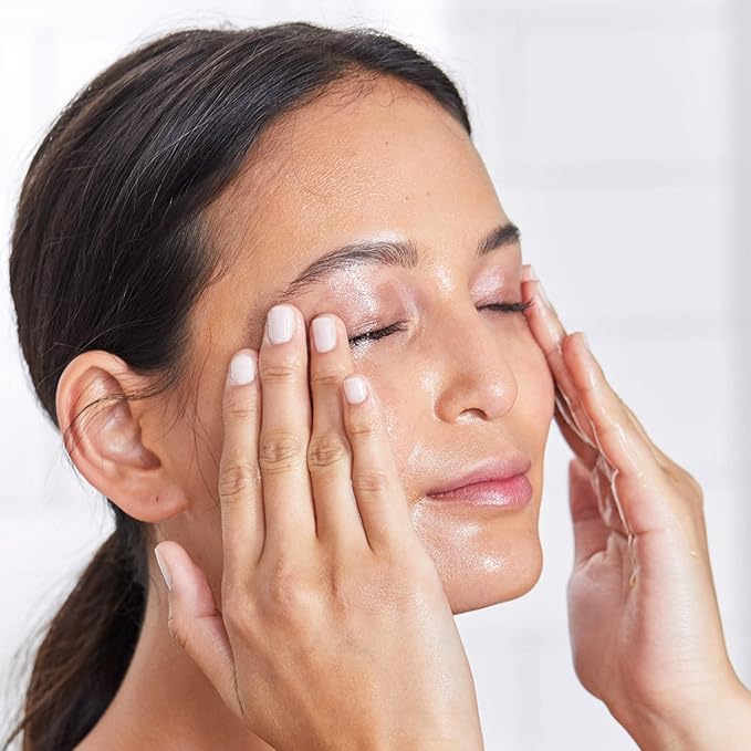 DHC Deep Cleansing Oil, Facial Cleansing Oil, Makeup Remover, Cleanses without Clogging Pores, Residue-Free, Fragrance and Colorant Free, All Skin Types, 6.7 fl. oz.-FemmiqueWomen