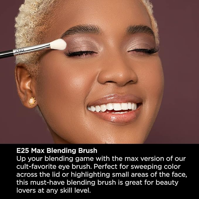 Sigma Beauty Professional E25 Max Eyeshadow Blending Brush – Professional Eyeshadow Brush for Seamless Eyeshadow Blending, Softens Dramatic Edges & Harsh Lines for a Well Blended Effect (1 Brush)-FemmiqueWomen