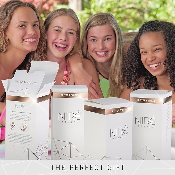 Niré Beauty 15piece Award Winning Glitter Makeup Brushes: Cute Makeup Brushes Set with Case, Beauty Blender, Cleaner, Guide, Gift Box-FemmiqueWomen