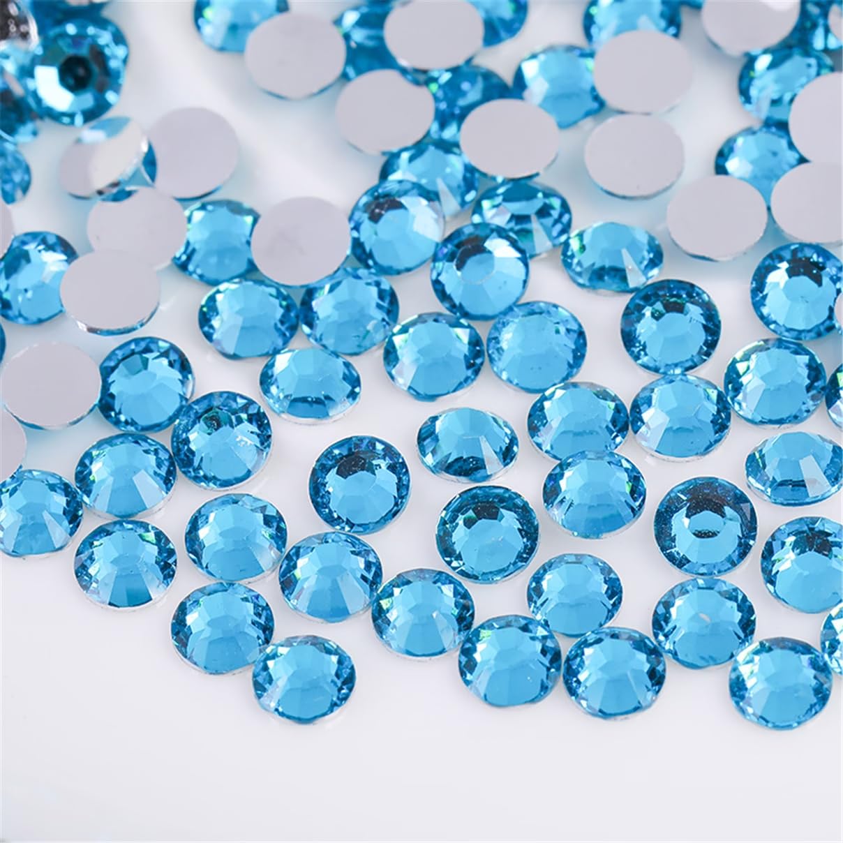1500 Pieces SS16 4mm Flatback Rhinestones Clear Glass Round Gems Crystals for Nail Art DIY Crafts Clothes Shoes Bags （Aqua Blue）-FemmiqueWomen