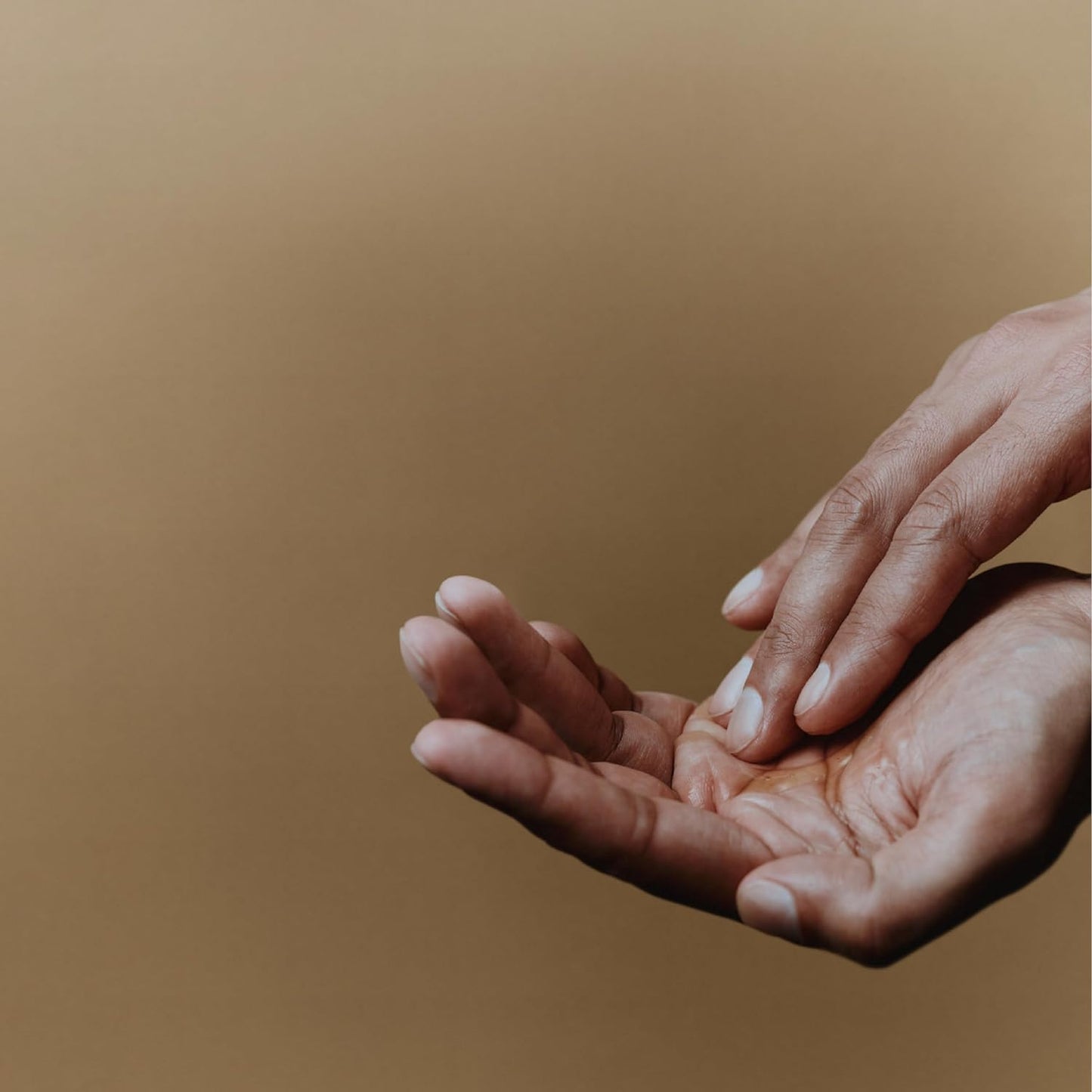 Aesop Reverence Aromatique Hand Wash | Gentle Exfoliating Hand Wash with Finely Milled Pumice | 500mL / 16.9 oz-FemmiqueWomen