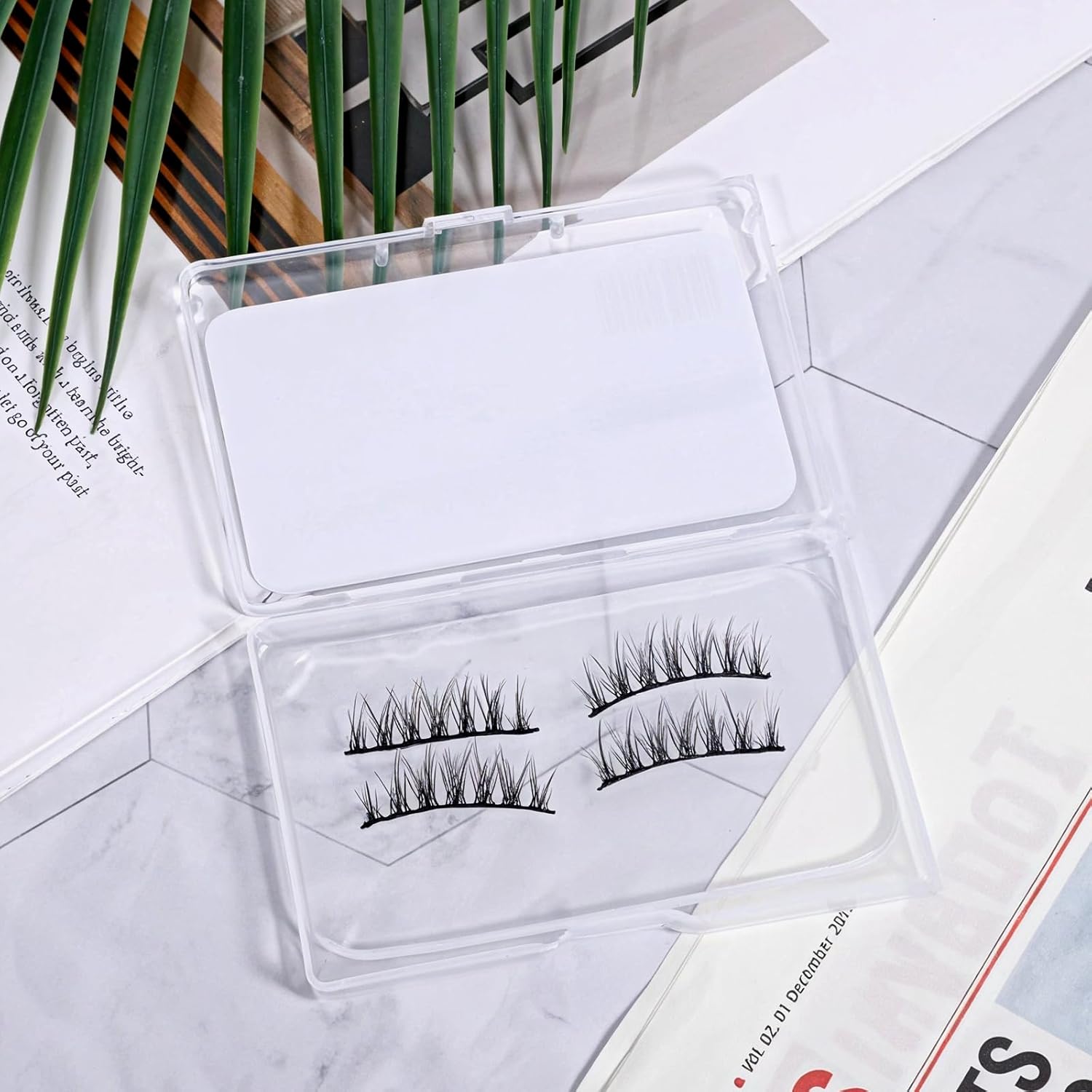 Eyelash Case, Eyelash Holder Case, Clear Compact Eyelashes Container, Portable Silicone False Lash Cases, Simple Lightweight Lash Storage Tool with Cover for Women Daily Travel Carry-FemmiqueWomen