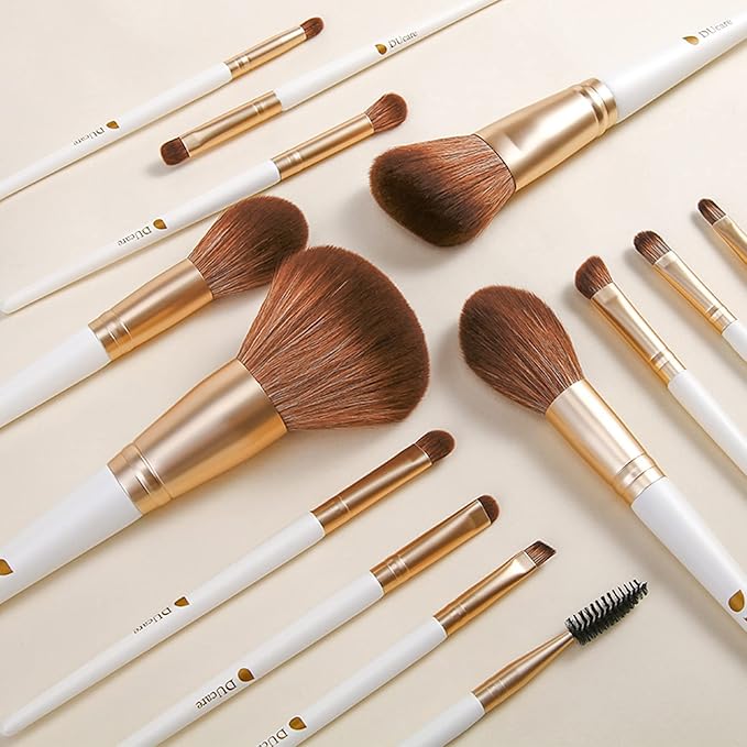 DUcare Makeup Brushes with Bag - 14Pcs Professional Synthetic Make Up Brushes Set for Blush Concealer Foundation Bronzer Powder Eyebrow Contour Eyeshadow Blending Makeup Brush Set Mekaup bag, White-FemmiqueWomen
