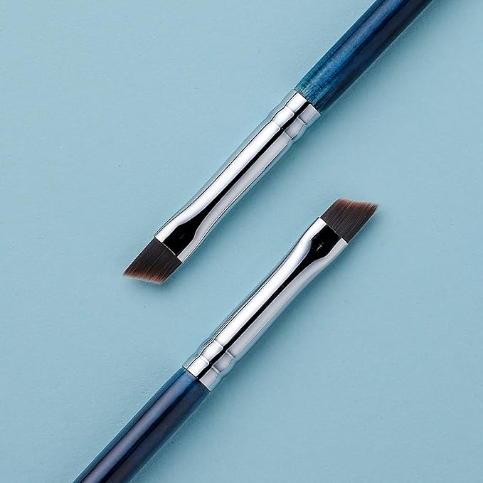 Eyeliner Brush Fine Angled - PRO Precision Gel Eye Liner Makeup Brush -Ultra Thin Slanted Flat Angle - Premium Cruelty Free Synthetic Bristles (E835 Blue)-FemmiqueWomen