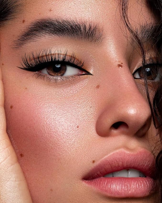 Mink Lashes Natural Look False Eyelashes Wispy Cat Eye Flat Lashes 3D Mink Lashes Natural Fake Lashes 15mm Strip Lashes Pack 7 Pairs by Kiromiro-FemmiqueWomen