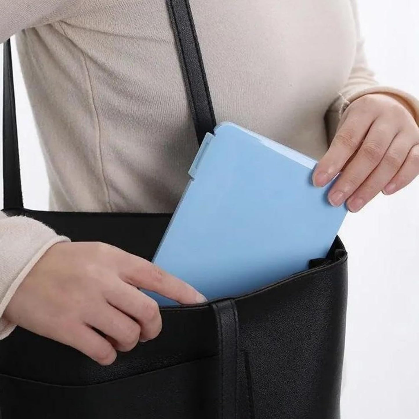 Masks Organizer, False Eyelashes Storage Box Portable,Face Masks Plastic Case Storage Box (Blue)-FemmiqueWomen