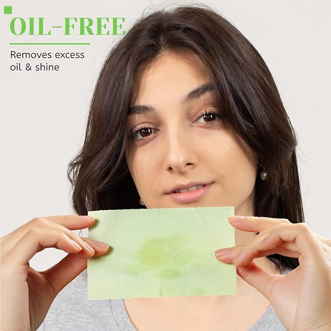 Oil Blotting Sheets for Face - Green Tea,26% Larger,6pk/600 Natural Blotting Paper for Oily Skin,Makeup Friendly Oil Absorbing Sheets,Easy To Grab One-FemmiqueWomen