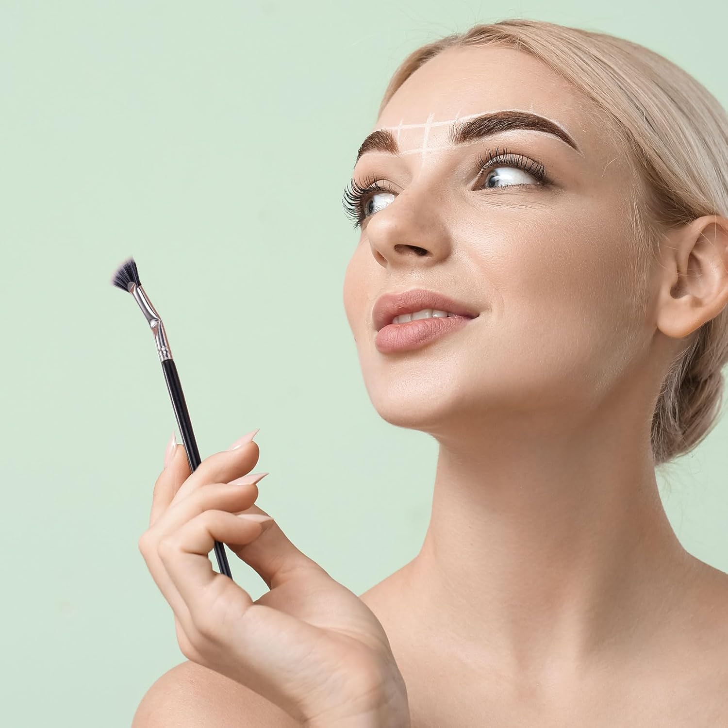 2 Pcs Folding Angle Scalloped Lash Brush, Eyelash Comb Separator, Multifunctional Mascara Fan Brush, Soft Bristles Makeup Tool for Upper Lower Eye Lash (Black)-FemmiqueWomen