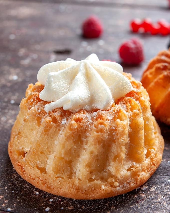 Instant Pastry Cream - Cold Belcreme Powder - 1 bag - 11 lb-FemmiqueWomen