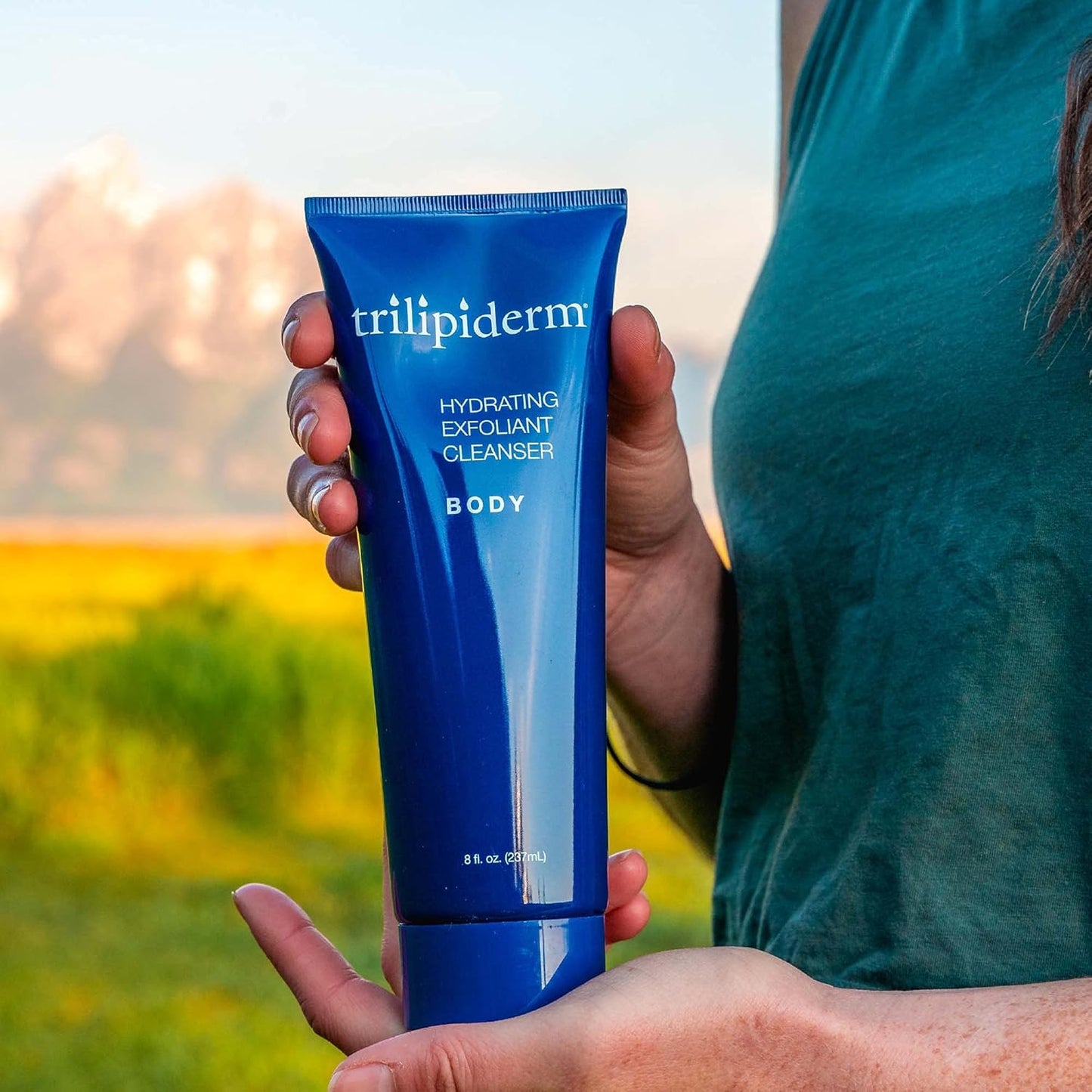 Trilipiderm Hydrating Exfoliant Cleanser – 3-in-1 Body Wash, Scrub, and Hydrator, 8 Ounce Tube-FemmiqueWomen