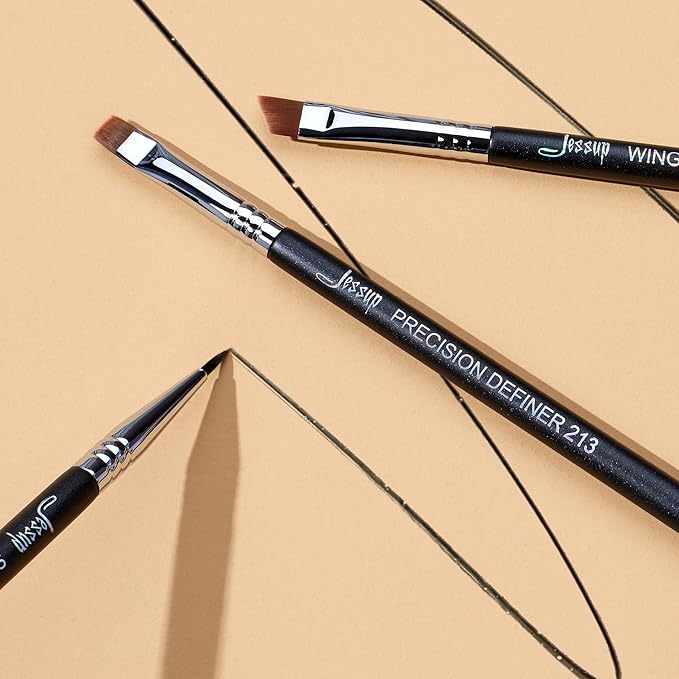 Jessup Eyeliner Brush Set, 3pcs Pro Precision Eyeliner Brushes Fine Point Angled Thin Gel Liquid Flat Winged Eye Liner Brush, Black T346-FemmiqueWomen