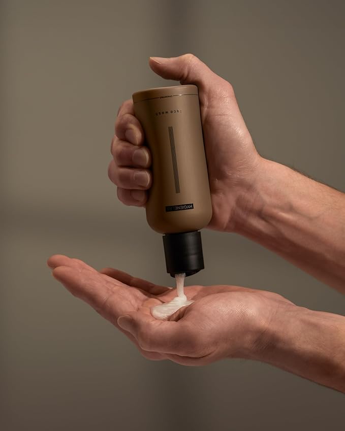 Face Wash – EWG Verified, Gentle & Hydrating Cleanser with Aloe, Niacinamide & Vitamin C, Removes Dirt Without Stripping Skin (5 fl oz)-FemmiqueWomen