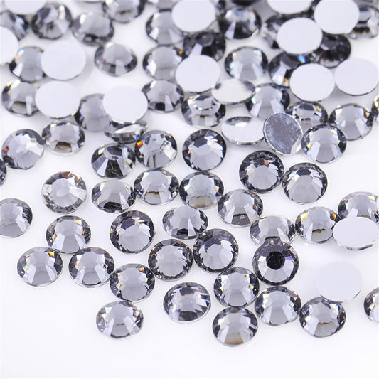 3000 Pieces SS12 3mm Flatback Rhinestones Clear Glass Round Gems Crystals for Nail Art DIY Crafts Clothes Shoes Bags （Light Grey）-FemmiqueWomen