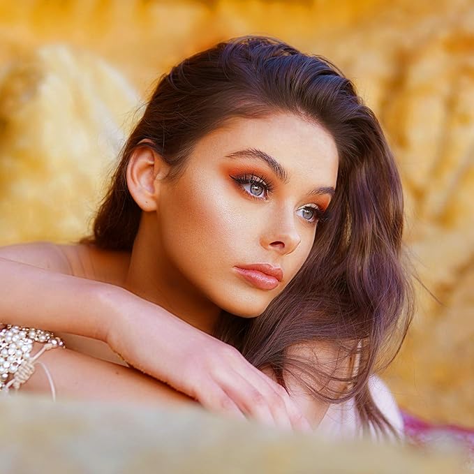 24 Eyeshadow Palette - Festive Luxury Vibrant Bold Full-Color Pigment Long Lasting Matte Shimmer Eye shadow Palette (Abu Dhabi)-FemmiqueWomen