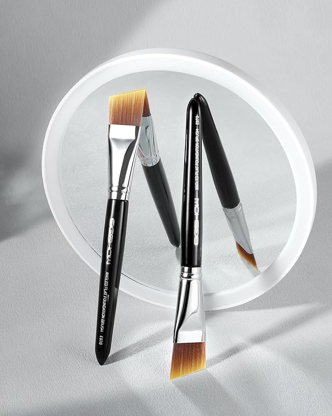 EIGSHOW Flat Foundation Brush, Vegan Synthetic Bristles, Streak Free Application, Face Makeup Brush For Blending Liquid, Cream, Face Mask (E870B)-FemmiqueWomen