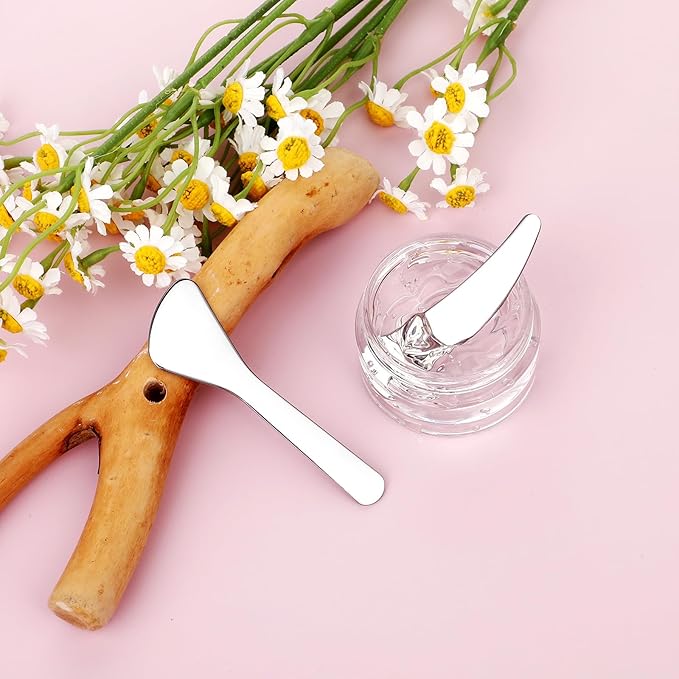 2Pcs Cosmetic Spatula Reusable Facial Massage Spatula Practical Mini Makeup Eye Cream Applicator Multi-functional Beauty Face Skincare Spoon for Mixing Sampling Lotions Moisturizers Accessories-FemmiqueWomen