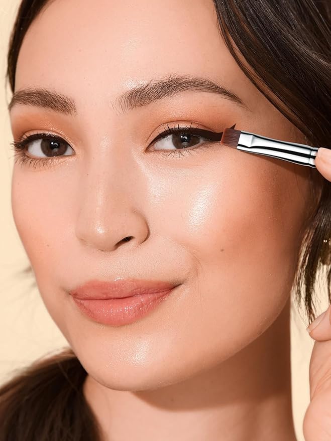 EIGSHOW Flat Eyeliner Brush, Professional Precise Eyebrow Concealer Brush for Sharp Defined, Eye Liner Application with Gel Liquid Cream Powder (E808)-FemmiqueWomen