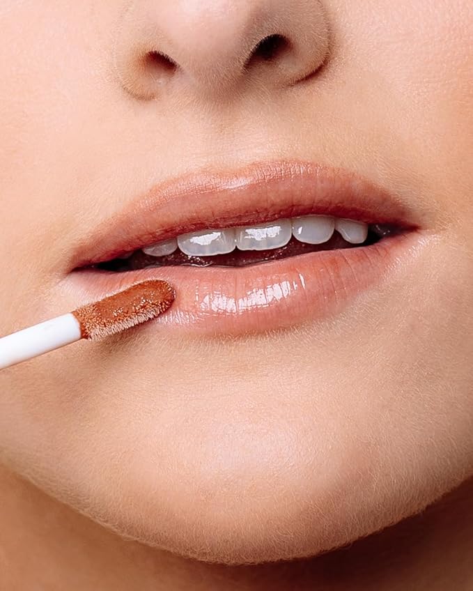 SPF50 Glow & Go Lip Oil: Lip Oil with SPF, Moisturizes and Protects Lips, 4.5ml in Coconut-FemmiqueWomen