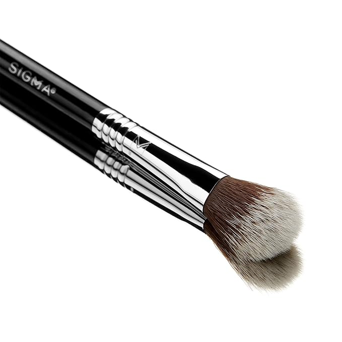 Sigma Beauty Professional F03 High Cheekbone Highlighter™ and Contouring Synthetic Face Makeup Brush with Sigmax® fibers for Buffing and Highlighting Nose, Chin and Cheekbones-FemmiqueWomen