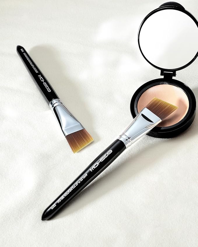 EIGSHOW Flat Foundation Brush, Vegan Synthetic Bristles, Streak Free Application, Face Makeup Brush For Blending Liquid, Cream, Face Mask (E870B)-FemmiqueWomen
