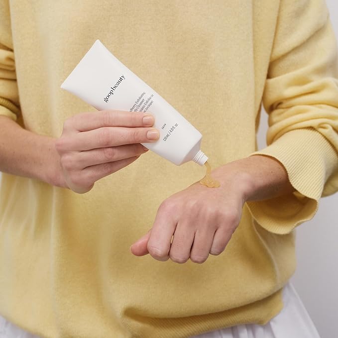 goop Beauty Exfoliating Jelly Cleanser | Face Wash to Clean & Smooth Skin | Squalane, Kakadu Plum, & Vitamin C | Moisturizes & Soothes Skin | Paraben & Silicone Free | 4 fl oz-FemmiqueWomen