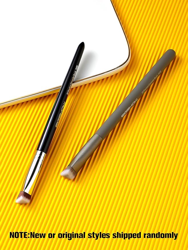 EIGSHOW Concealer Brush Under Eye, Small Triangle Brushes for Precise Coverage Dark Circles Blemishes Acne, Blending Cream and Liquid (F658)-FemmiqueWomen